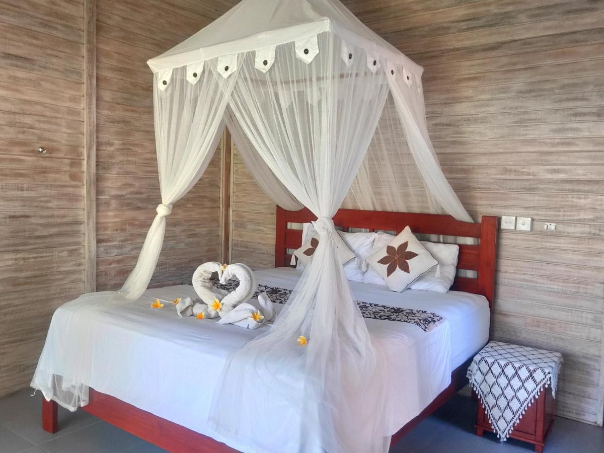 Hotel Vista Huts Lembongan Esterno foto