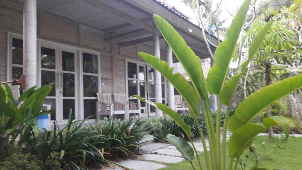 Hotel Vista Huts Lembongan Esterno foto