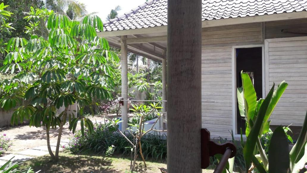 Hotel Vista Huts Lembongan Esterno foto
