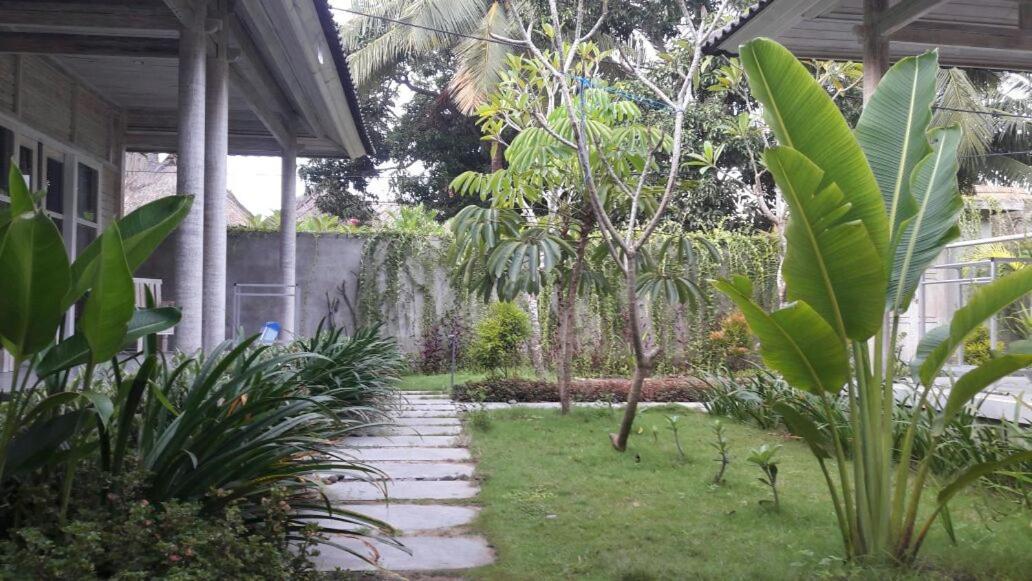 Hotel Vista Huts Lembongan Esterno foto