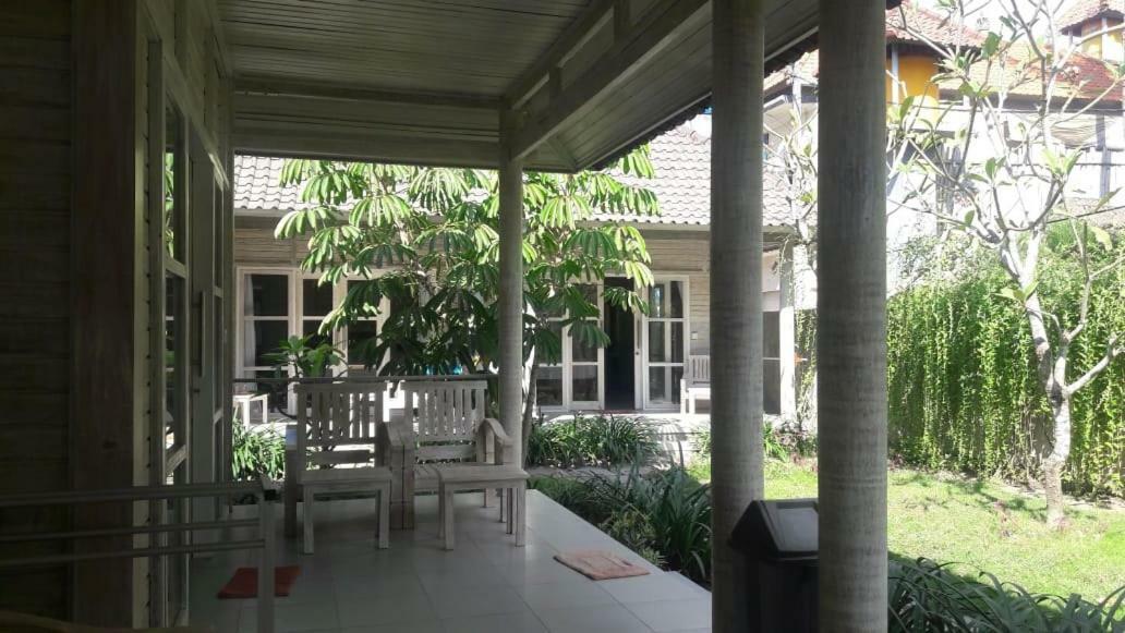 Hotel Vista Huts Lembongan Esterno foto