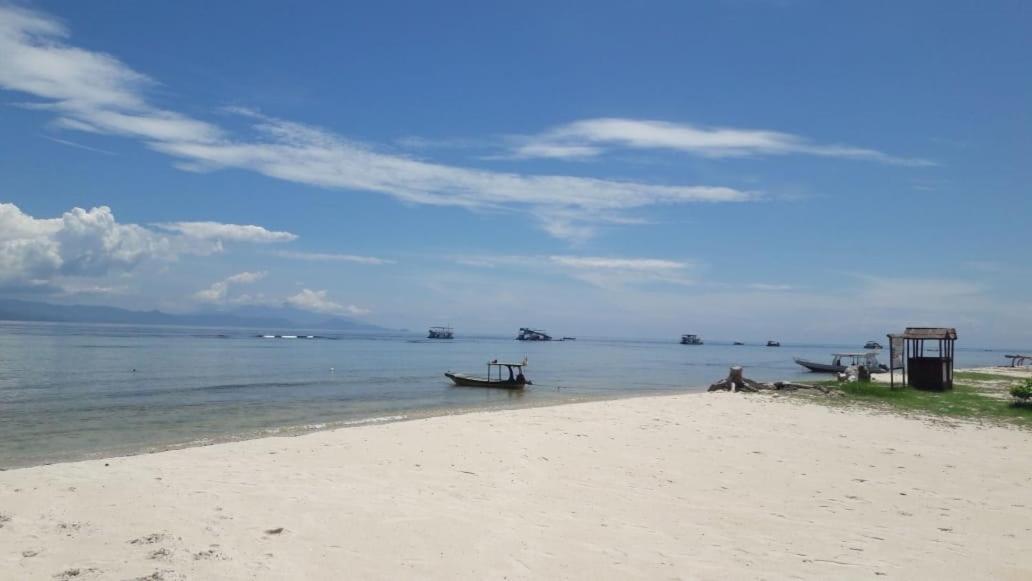 Hotel Vista Huts Lembongan Esterno foto